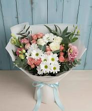 Букет цветов из:  Розы, Лизиантусы и Хризантемы в Базарный Карабулак