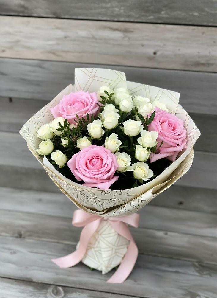 Букет цветов из: Розы в Базарный Карабулак
