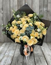 Букет цветов из:  Розы и Лизиантусы в Базарный Карабулак