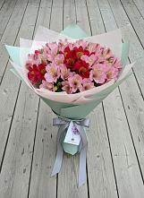 Букет цветов из:  Альстромерии в Базарный Карабулак