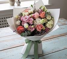 Букет цветов из:  Розы, Лизиантусы и Гвоздики #REPLACE_PRED# Базарный Карабулак