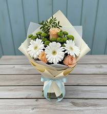 Букет цветов из:  Герберы, Розы и Хризантемы в Базарный Карабулак