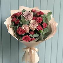 Букет цветов из:  Гвоздики и Розы в Базарный Карабулак