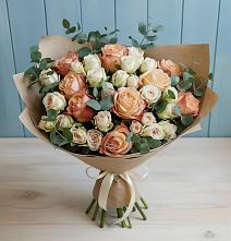 Букет цветов из:  Альстромерии и Розы в Базарный Карабулак